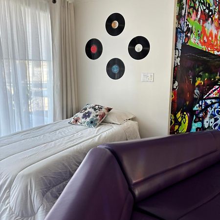 Le Veterans , Logement Prive Aux Centre Ville Lac-Megantic ภายนอก รูปภาพ